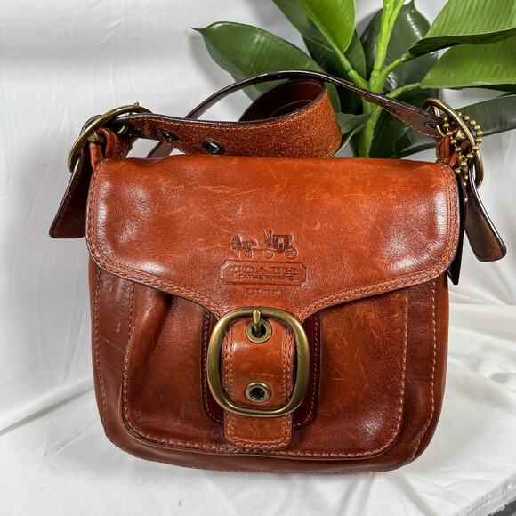 COACH Legacy Y2K Vintage F11418 Brown Leather Crossbody Brass Hardware - Picture 1 of 13